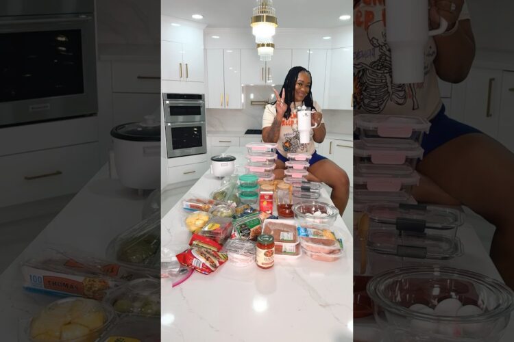 Meal prep with me for the first and LAST time ever 😡🍗🍲🍳