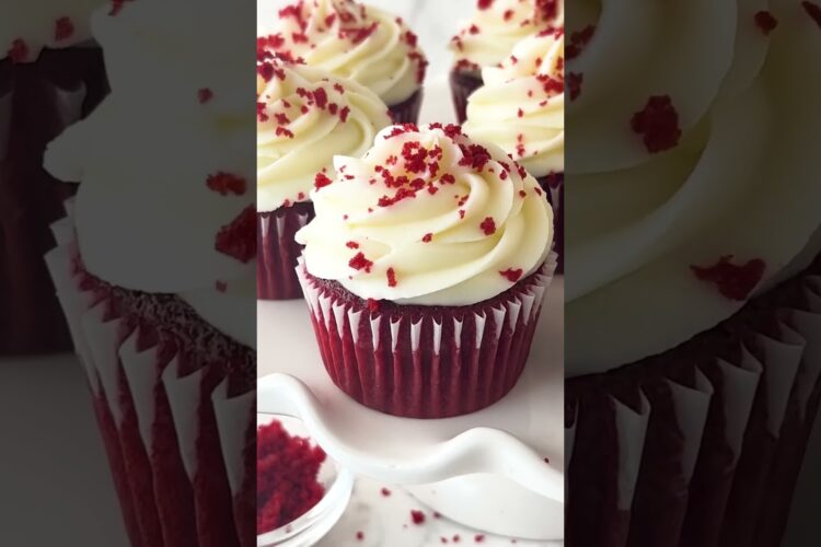 Red Velvet Cupcakes - Red Velvet Dessert Idea