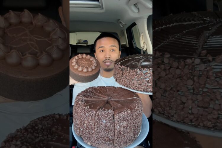 Trying CHOCOLATE CAKE🎂 #shorts