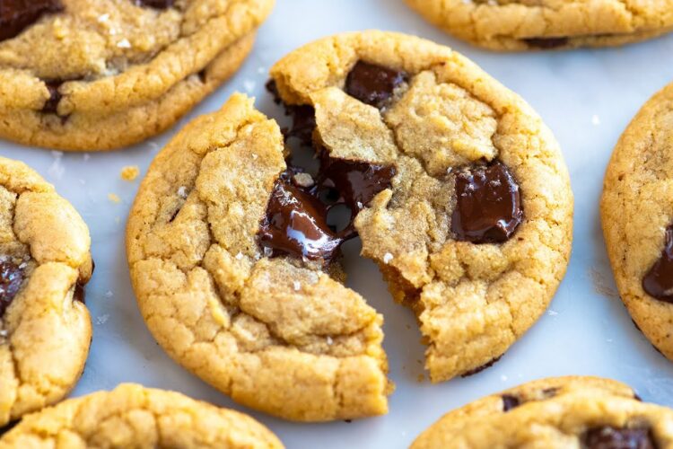 Perfect Easy Chocolate Chip Cookies Recipe