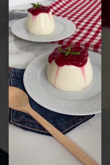 Panna Cotta Tarifi 🍒 #pannacotta #pannacottarecipe #pannacottatarifi #sütlütatlılar #sutlutatlilar