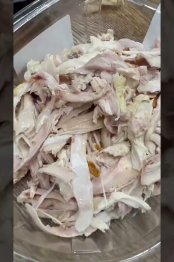 Getting the most out of the $5 Rotisserie Chicken #shorts #budget #grocery #mealprep #dinner