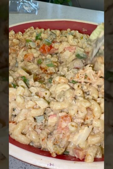 EASY SEAFOOD MACARONI SALAD