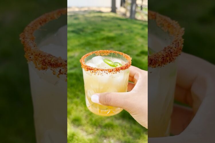 Spicy Margarita! Easy Cocktail Recipe for Summer