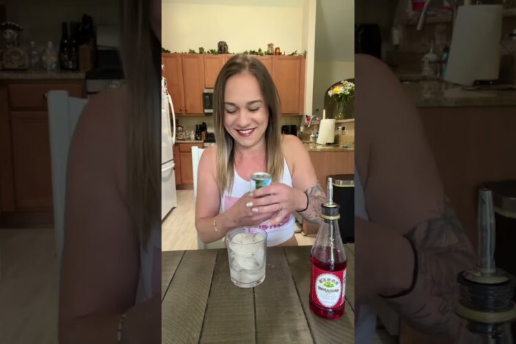 order “a pineapple upside down cake as a drink” from your #bartender to try #pineappleupsidedowncake