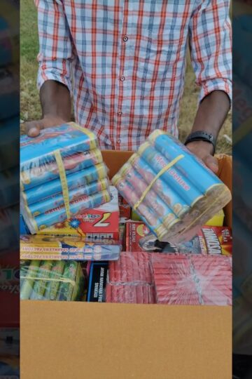 🤯3000 ரூபாய்க்கு இவ்ளோ பட்டாசா???💥 இவ்ளோ கம்மி விலையா??🧨🔥 Sivakasi Crackers Unboxing💣 #diwalicracker