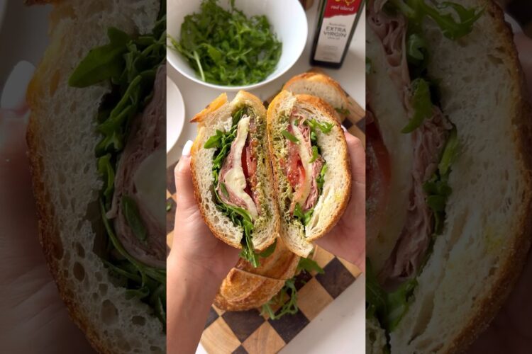 ITALIAN MORTADELLA, PESTO & MOZZARELLA SANDWICH 🇮🇹 #yummy #cooking #recipe #food