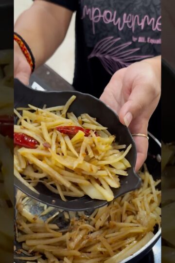 Baccho ke liye perfect snack🤤❤️ #nehabisht #food #ytshorts #cooking #potato #potatorecipe #easy