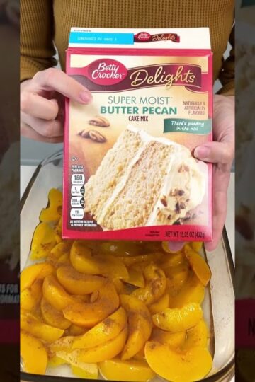 Easy peach cobbler 😋 #easyrecipe #recipe #dessert #peach #pie