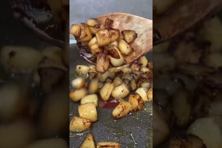 Crumble Poire et Chocolat !! 🍐🍫 #shorts #recette #recetterapide #dessert #crumble #seizemay #food