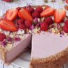 Raw strawberry cake | Vegan + Gluten Free