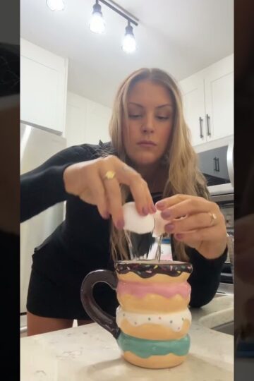 High protein mug cake 😯👀 #fitness #protein #dessert #highproteindessert