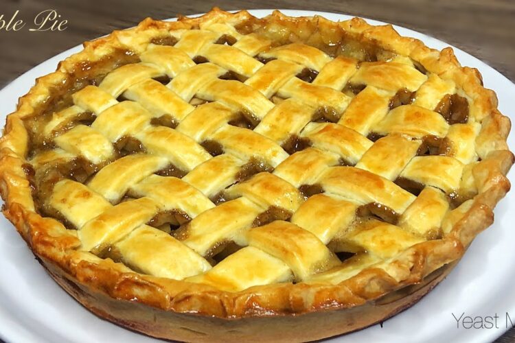 APPLE PIE Recipe | How to make LATTICE / WOVEN Pie Top