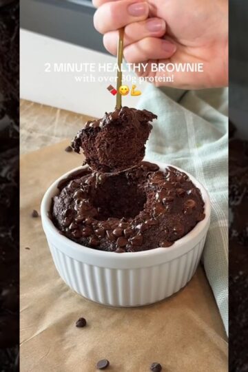 2 MINUTE PROTEIN BROWNIE 🍫😋
