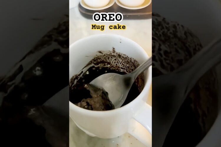 3-Ingredient Oreo Mug Cake in 1 Minute! 🍫☕ (No Oven, No Egg)#shorts