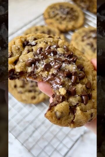 Peanut Butter Chocolate Chip Cookies!