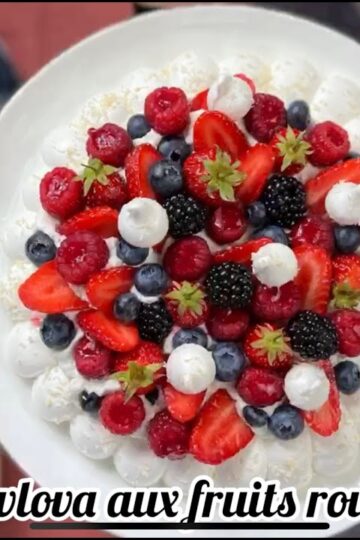 Pavlova aux fruits rouges de Cyril Lignac (Infiniment bonne!!!)
