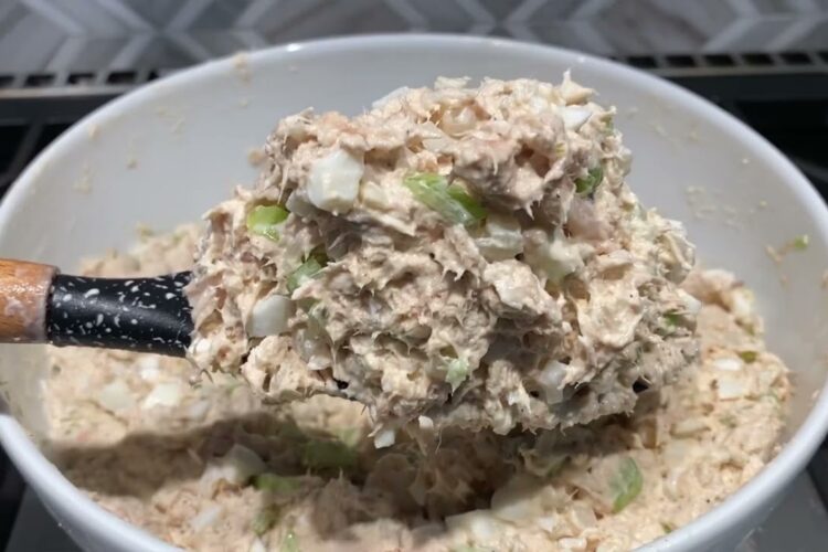 How To Make Old Fashion Tuna Salad