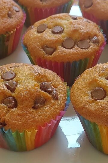 How to make chocolate chip cupcakes | cupcakes recipe by homemade fusion