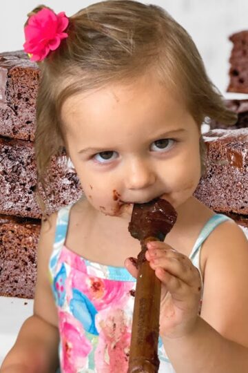 Rose Makes Brownies #shorts