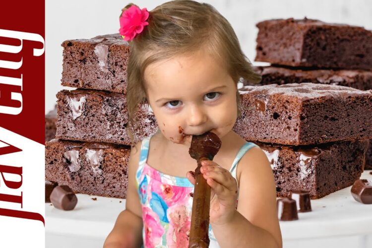 Rose Makes Brownies #shorts