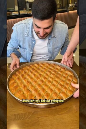 Baklavanın kenarı ortasından lezzetlidir
