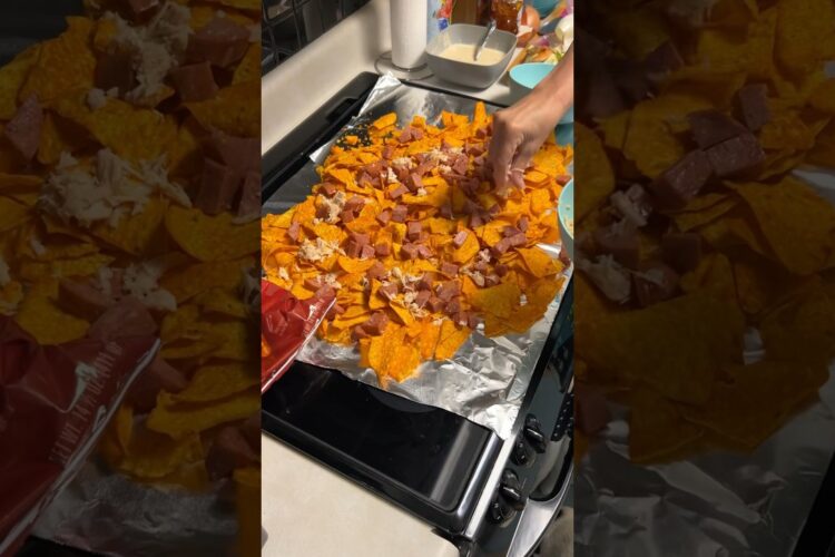 Momma teaches me how to make PRISON NACHOS 🥹😂 #joshandmomma #joshsmom