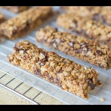 Chocolate Chip Granola Bars Recipe