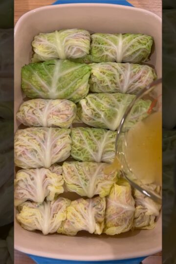 let’s make cabbage rolls for dinner! #cabbagerolls #dinnerrecipes #easydinner #scandinavian