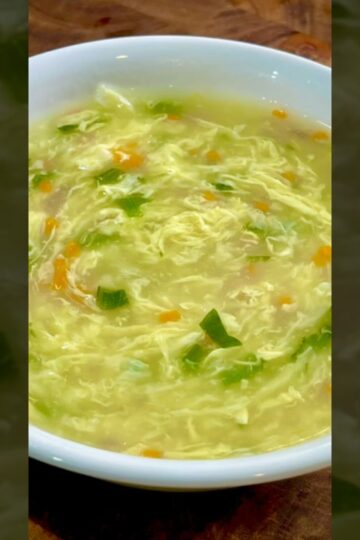 VEGETABLE EGG DROP SOUP RECIPE! Perfect for rainy weather #food #soup #pinoyfood #fyp #shorts