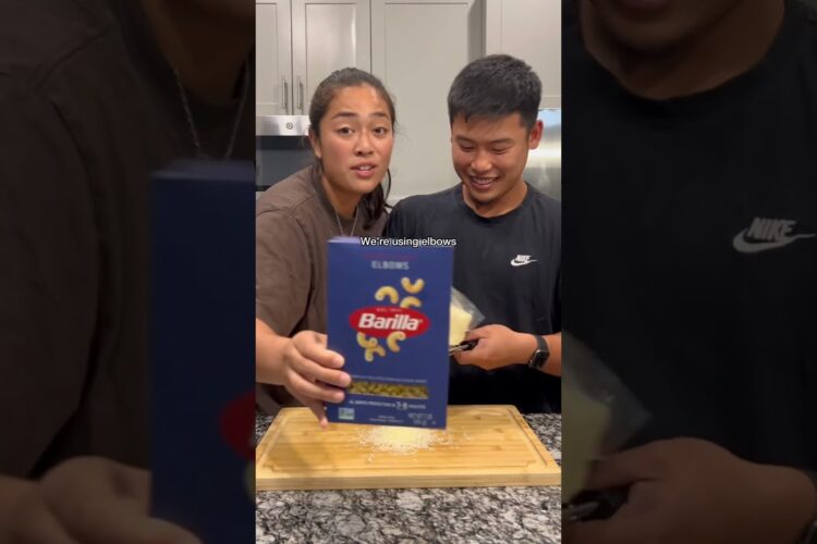 Baked Mac & Cheese😋 #foodislife #foodie #couple