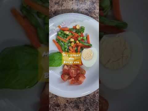 Dinner for 7 month old baby, veggies and boiled egg 👶