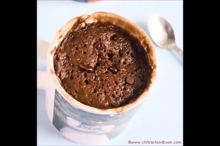 1 minute, eggless chocolate mug cake in microwave