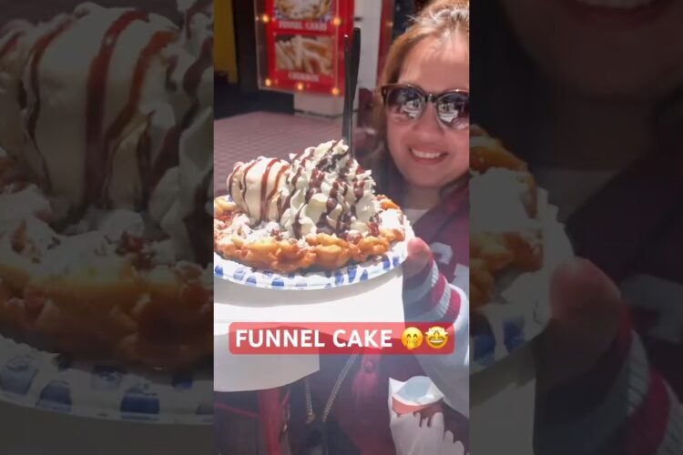 FUNNEL CAKE 📍SAN FRANCISCO CA #shorts #short #shortvideo #asmr #food #mukbang #makan #travel #eat
