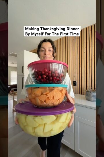 Making Thanksgiving Dinner By Myself For The First Time #twinmom #cooking #cookingathome #cookwithme