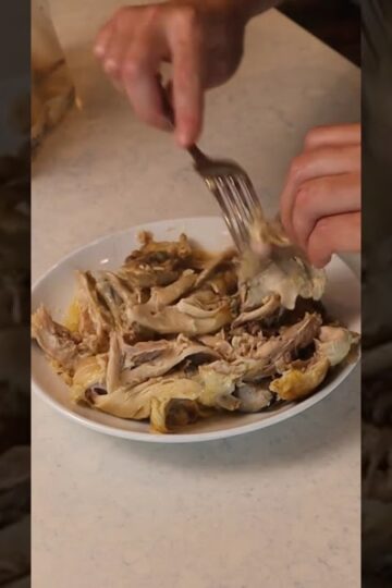 Easy Rotisserie Chicken Meals: Chicken and Gravy with Mashed Potatoes and Green Beans