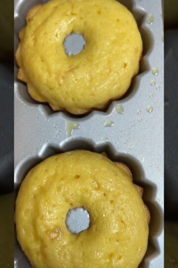 Mini Lemon Bundt Cake Recipe #bundtcake #desserts #cakerecipe #cakes