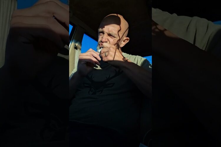 #992 tasting barbells chocolate dough protein bar (crunch bar ish)