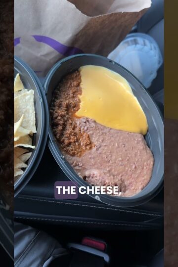 You've been ordering Taco Bell Nachos BellGrande WRONG! 🌮😱