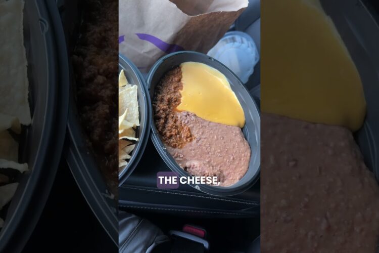 You've been ordering Taco Bell Nachos BellGrande WRONG! 🌮😱