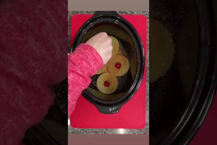 Pineapple Upside Down Cake in the crockpot 🍍