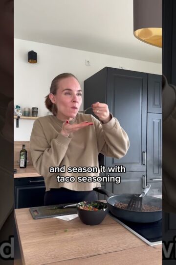 Sweet potato loaded nachos #healthyeating #highprotein #fiberrich #mexicanfood #healthyrecipes