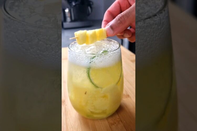Pineapple Lime Mocktail | No Alcohol Mojito
