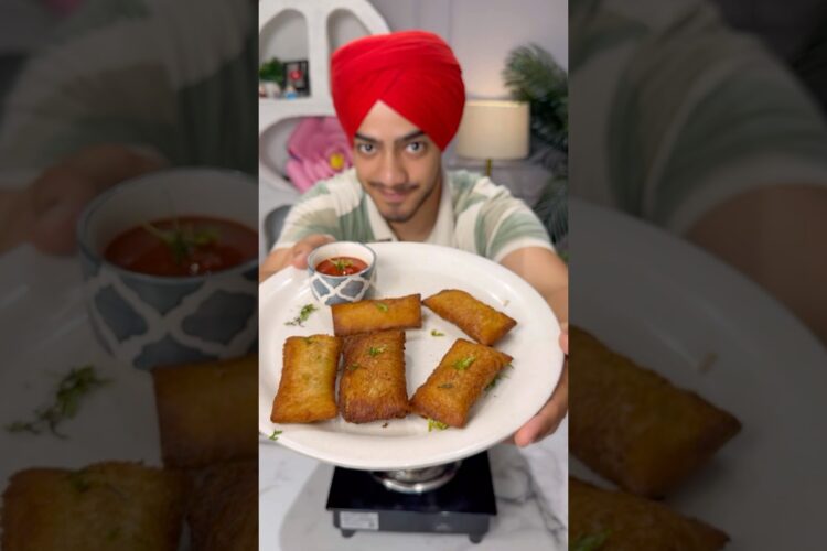 Cheesy bread pockets Recipe 😱 sab se aasan | street food ​⁠@Param_aedy #shorts #shortsfeed